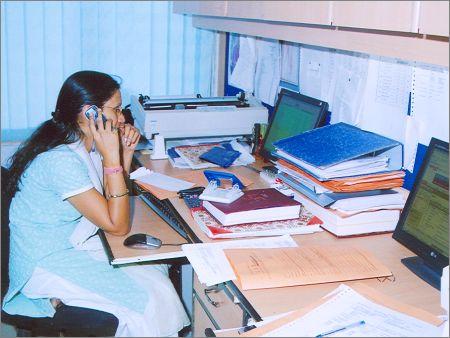 ऑफिस वर्क स्टेशन