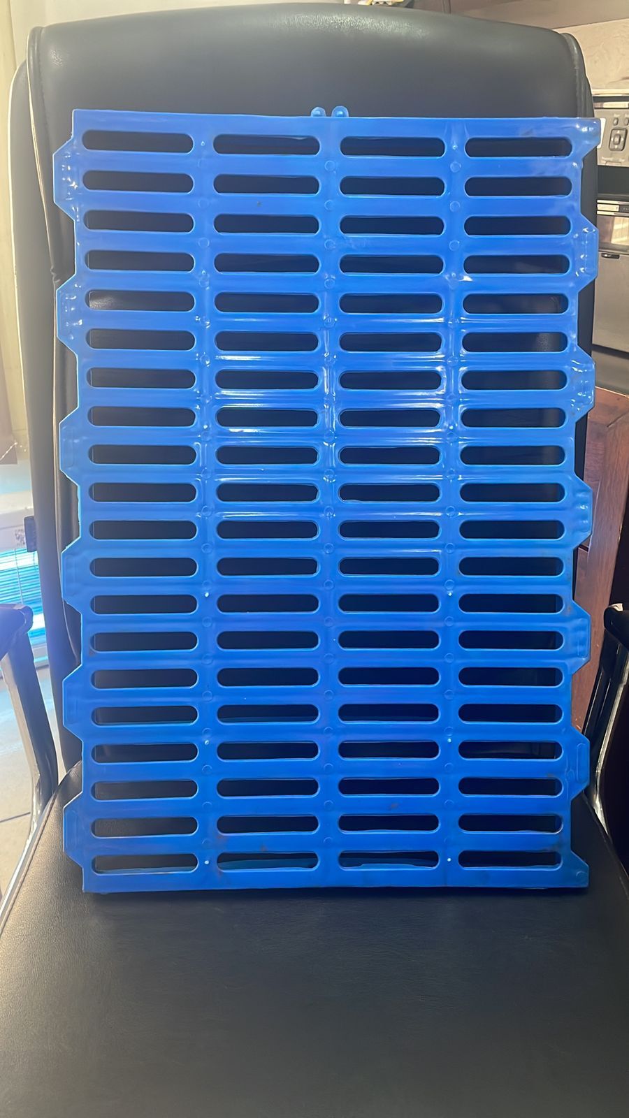 Plastic Slates - Hdpe, 600mm, 1200g | Interlocking Slat Flooring For Poultry, Easy Cleaning, Minimizes Waste Accumulation
