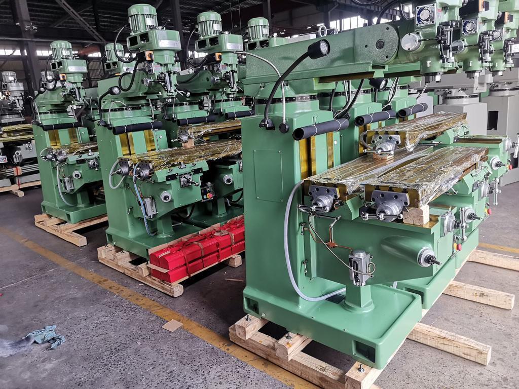 M1tr Turret Milling Machine - Cast Iron, 1500x1000x1800mm | High Accuracy 0.01mm, Durable Design, Variable Speed, Turret Versatility