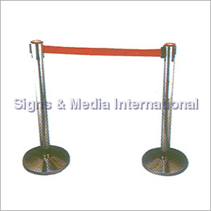 Retractable Belt Crowd Control Post