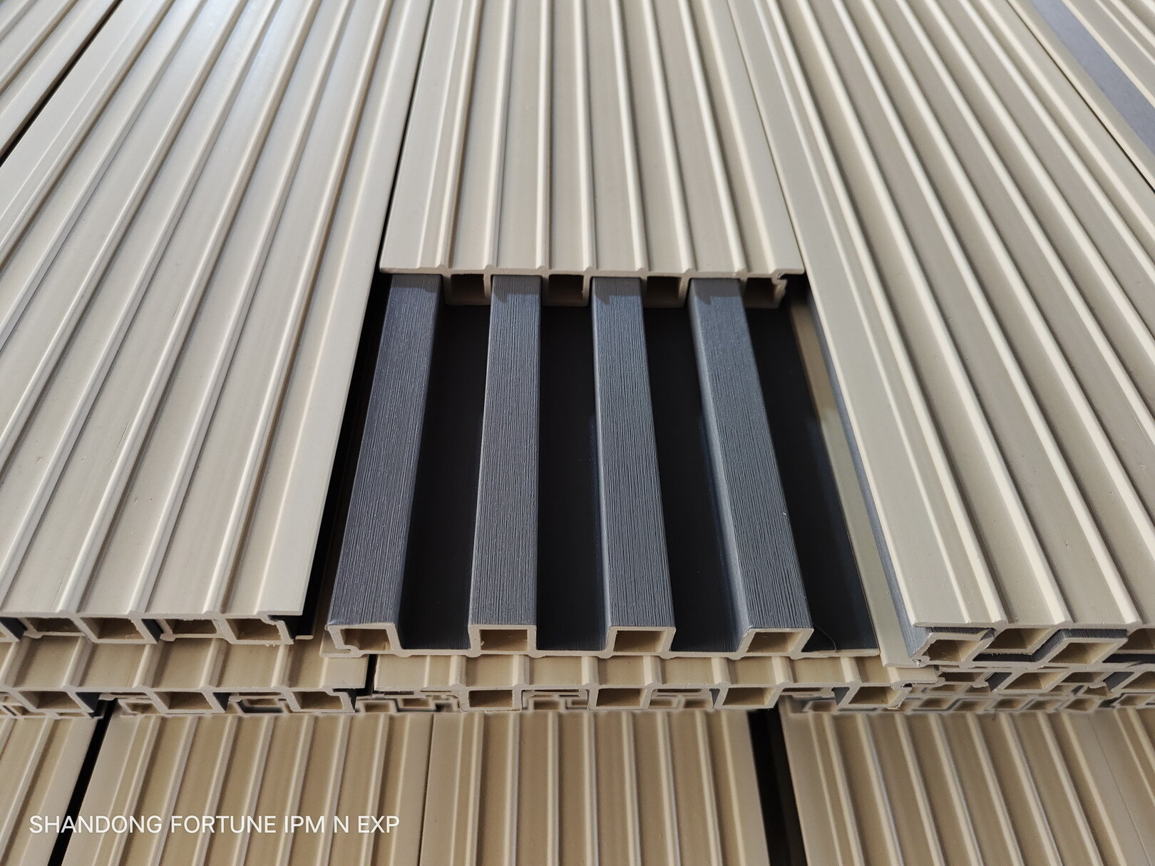 Wpc Spc Ps Wall Panel - Size: 168*24mm Length 2900mm