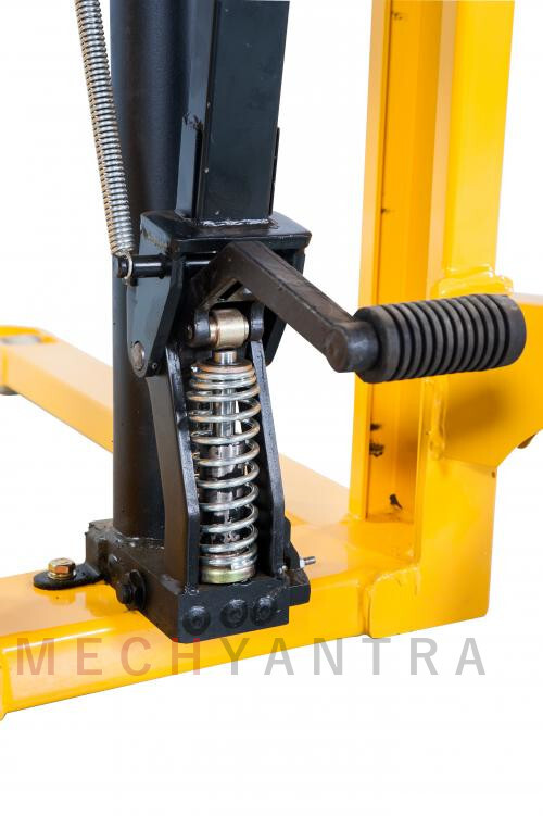 Manual Stacker By Mechyantra