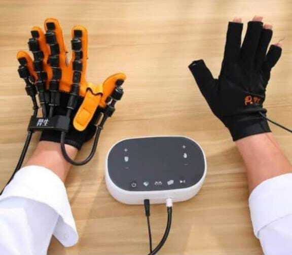 Syrebo Robotic Hand Rehabilitation Gloves - Age Group: Adults