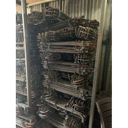 Scaffolding Vertical - Material: Steel