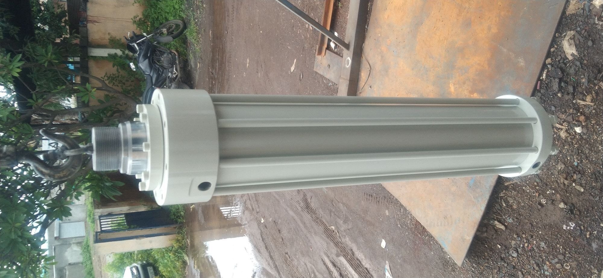Industrial Tie Rod Hydraulic Cylinder - Color: White