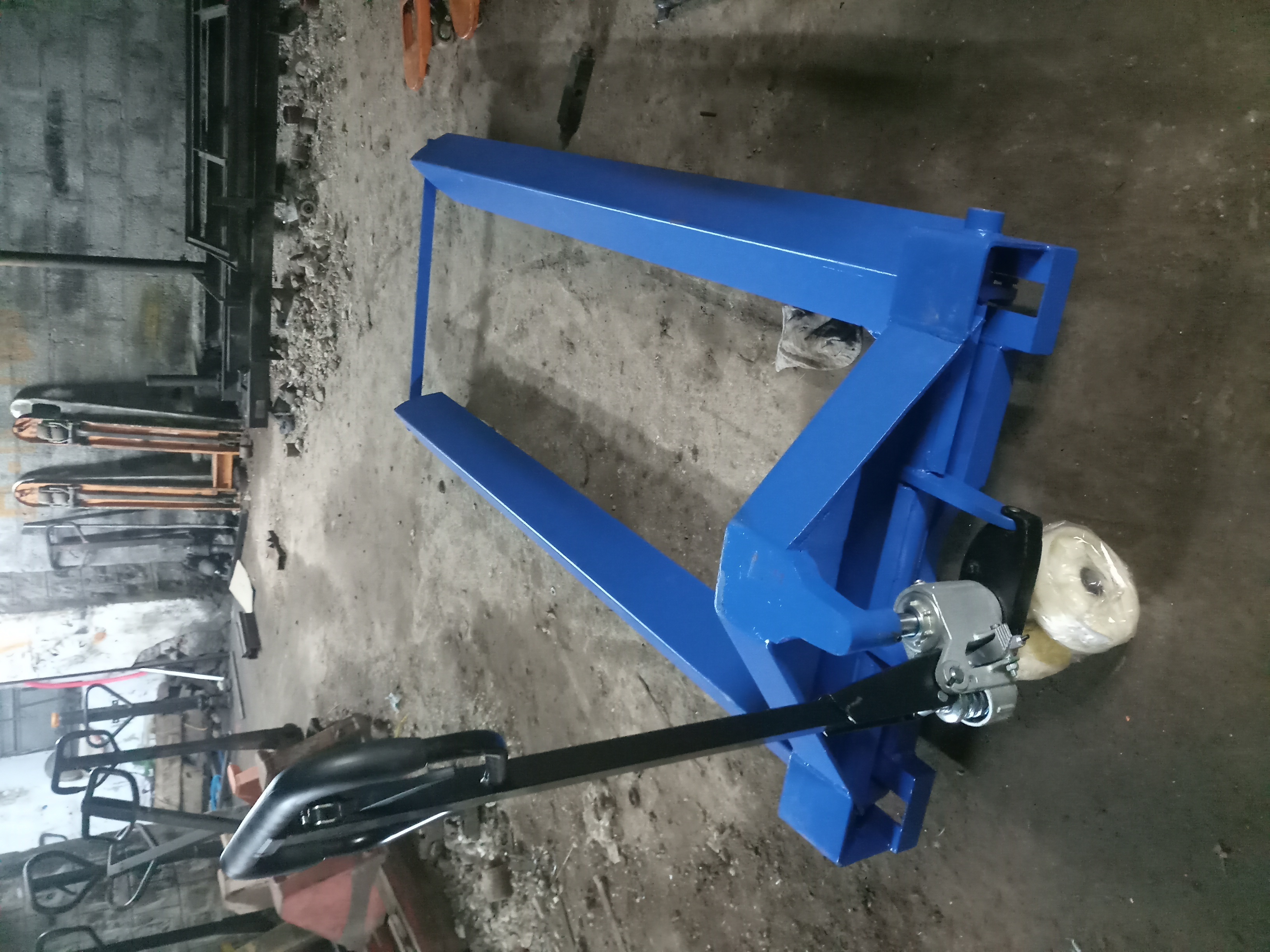 Paramakudi[ Weaver's Beam Lifter