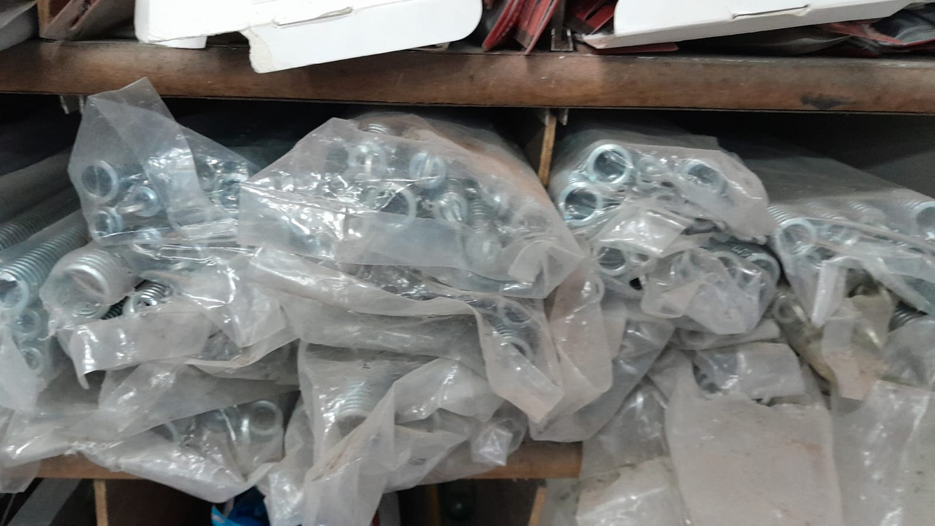 Pipe Binding Spring - Flattened Steel, Eye End Design For 12 To 25 Mm Pvc Pipe | Flexible Application, Nominal Weight, Customizable Dimensions