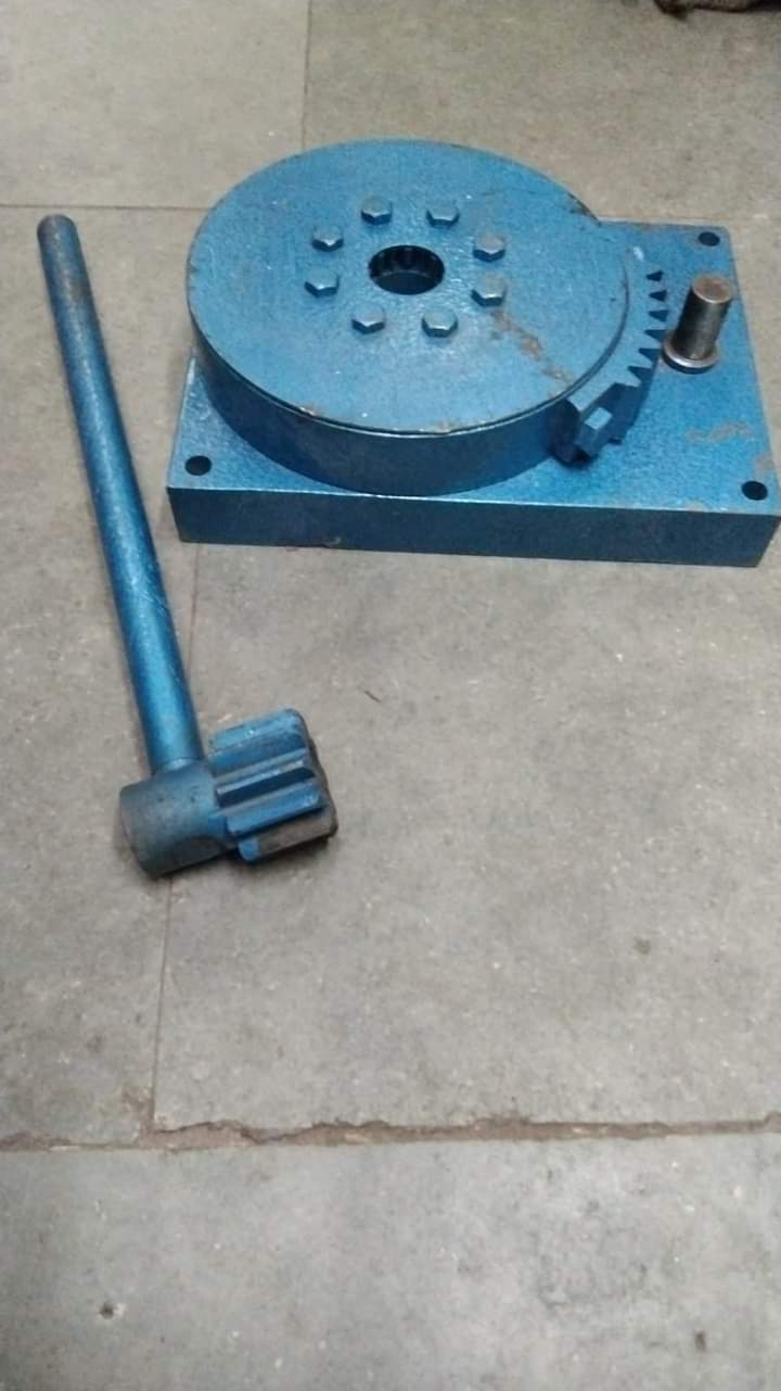 Iron Crimping Machine