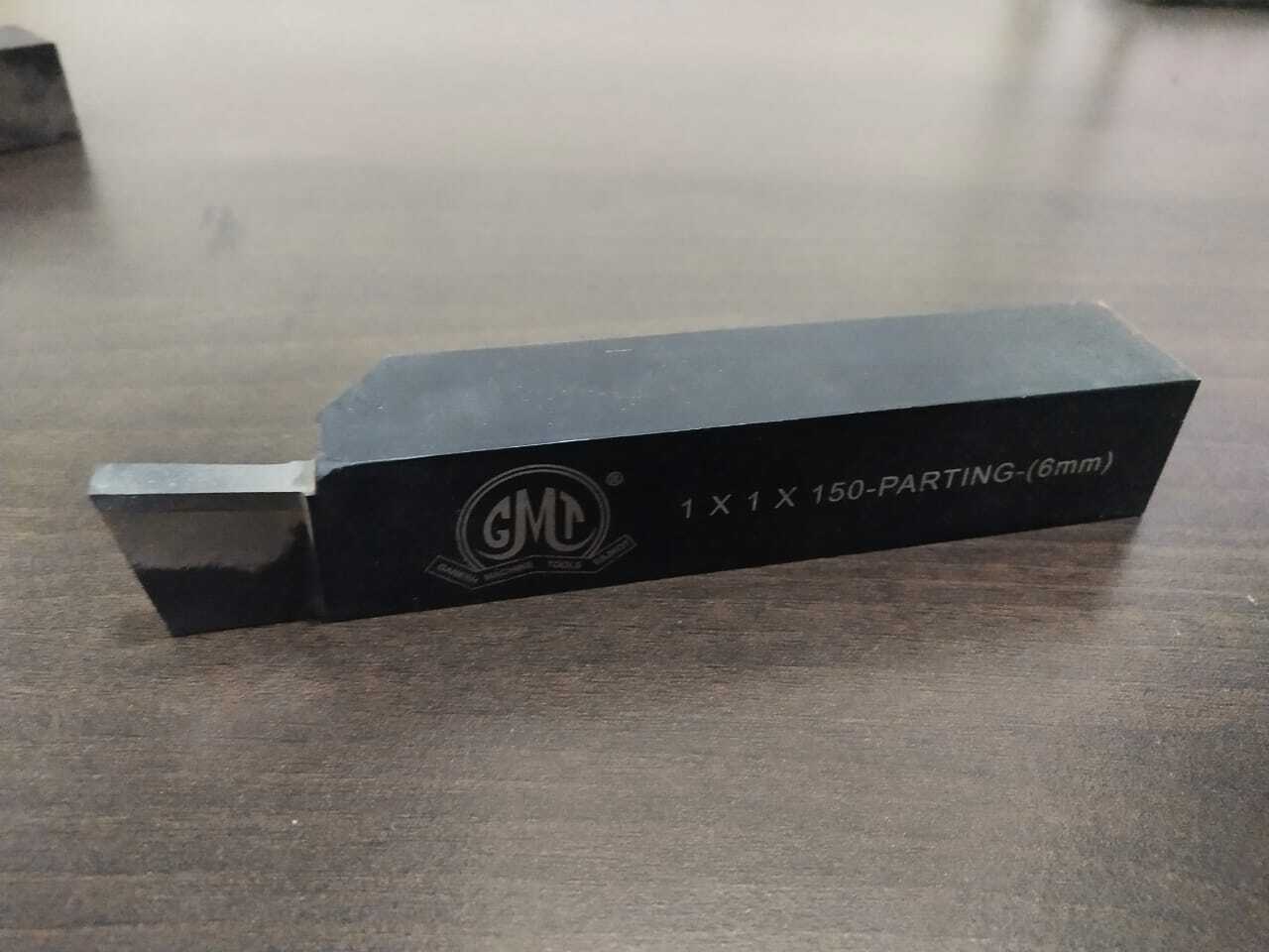 Red Lathe Cutting Tools