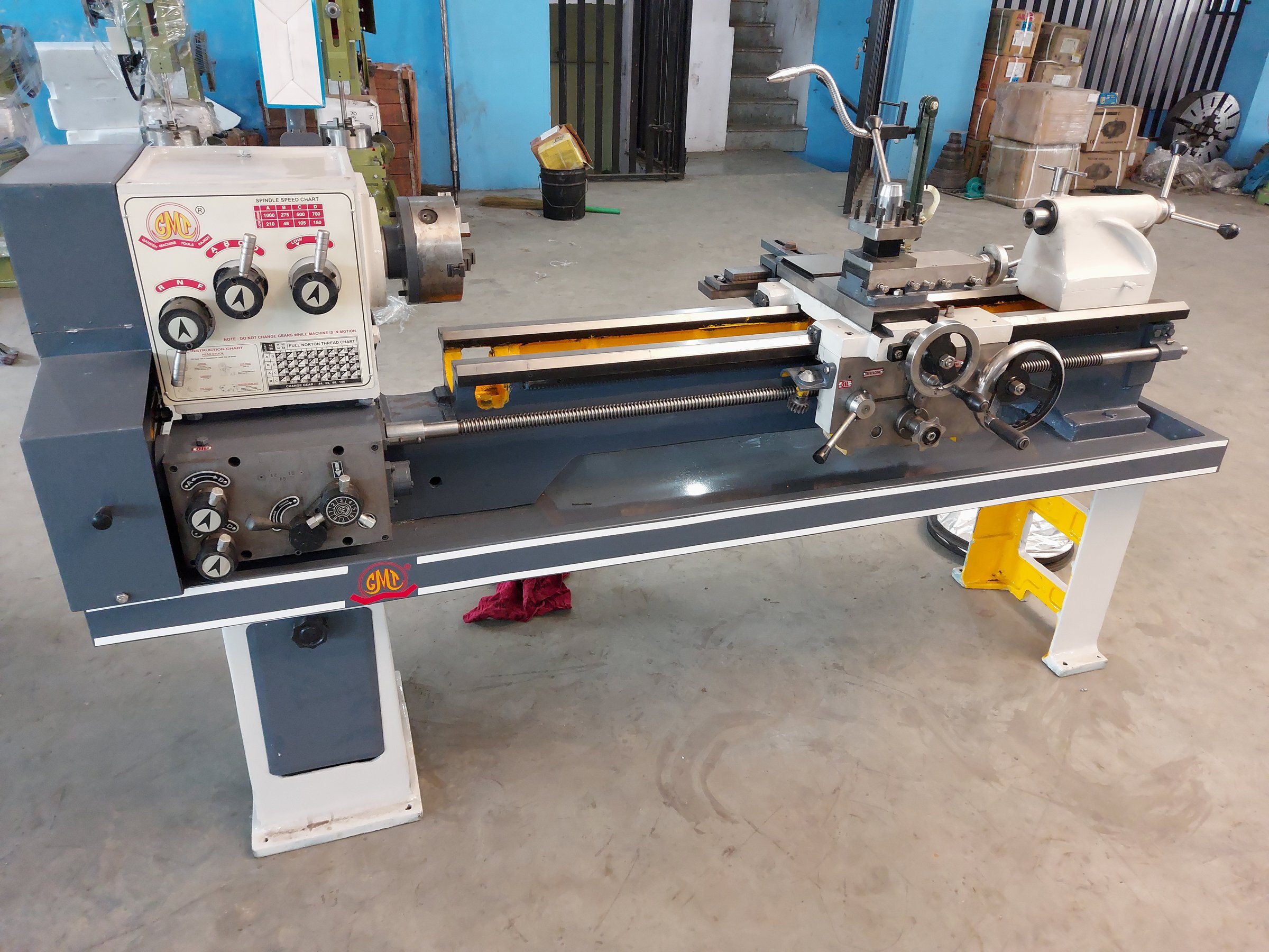 Automatic 6 Feet All Geared Light Duty Lathe Machine