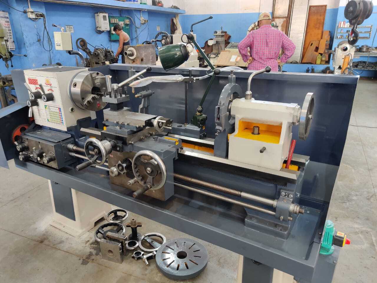 Automatic Precision Lathe Machine