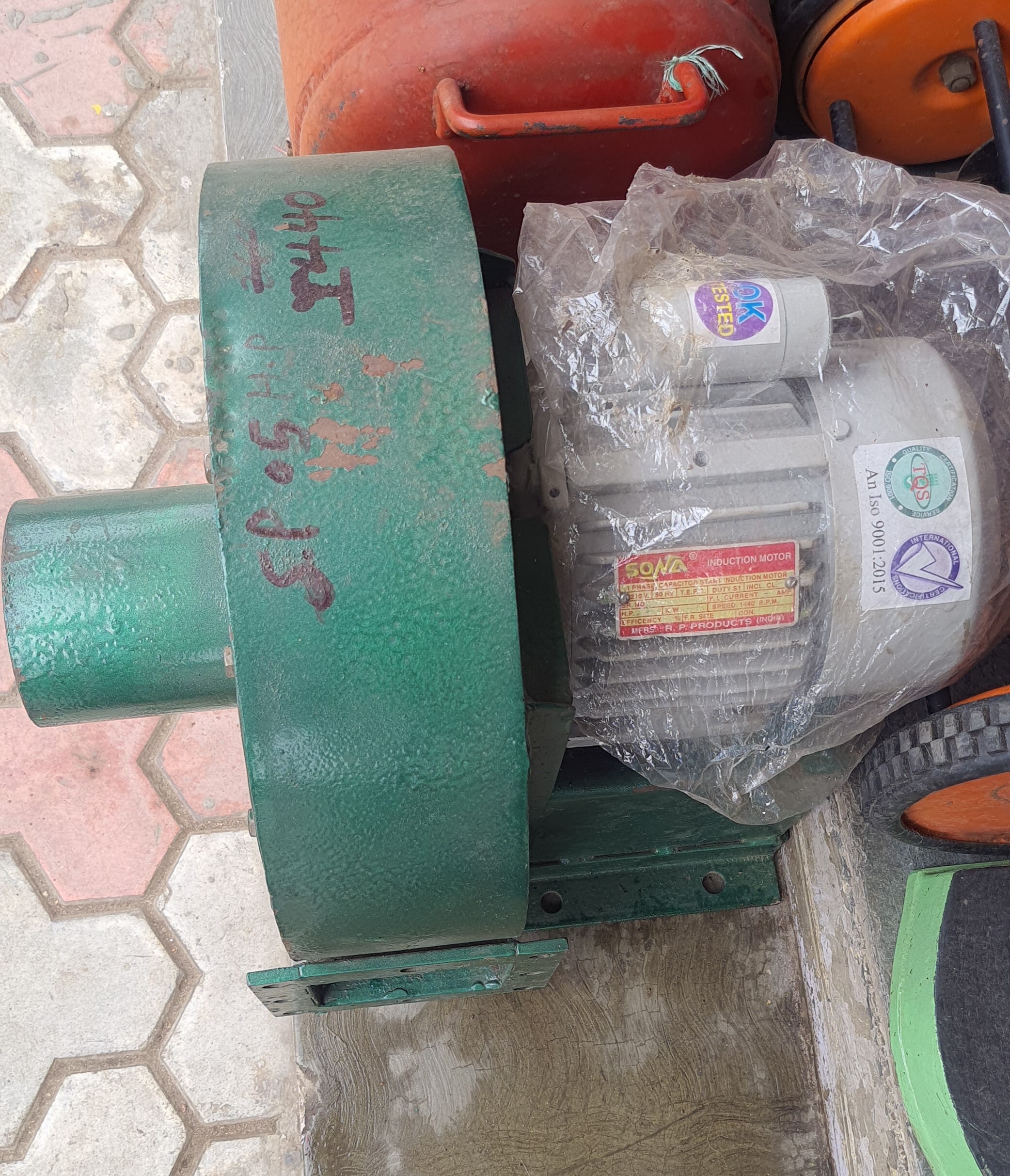 Fabricated Suction Blower - Capacity: 5000 Kg/day