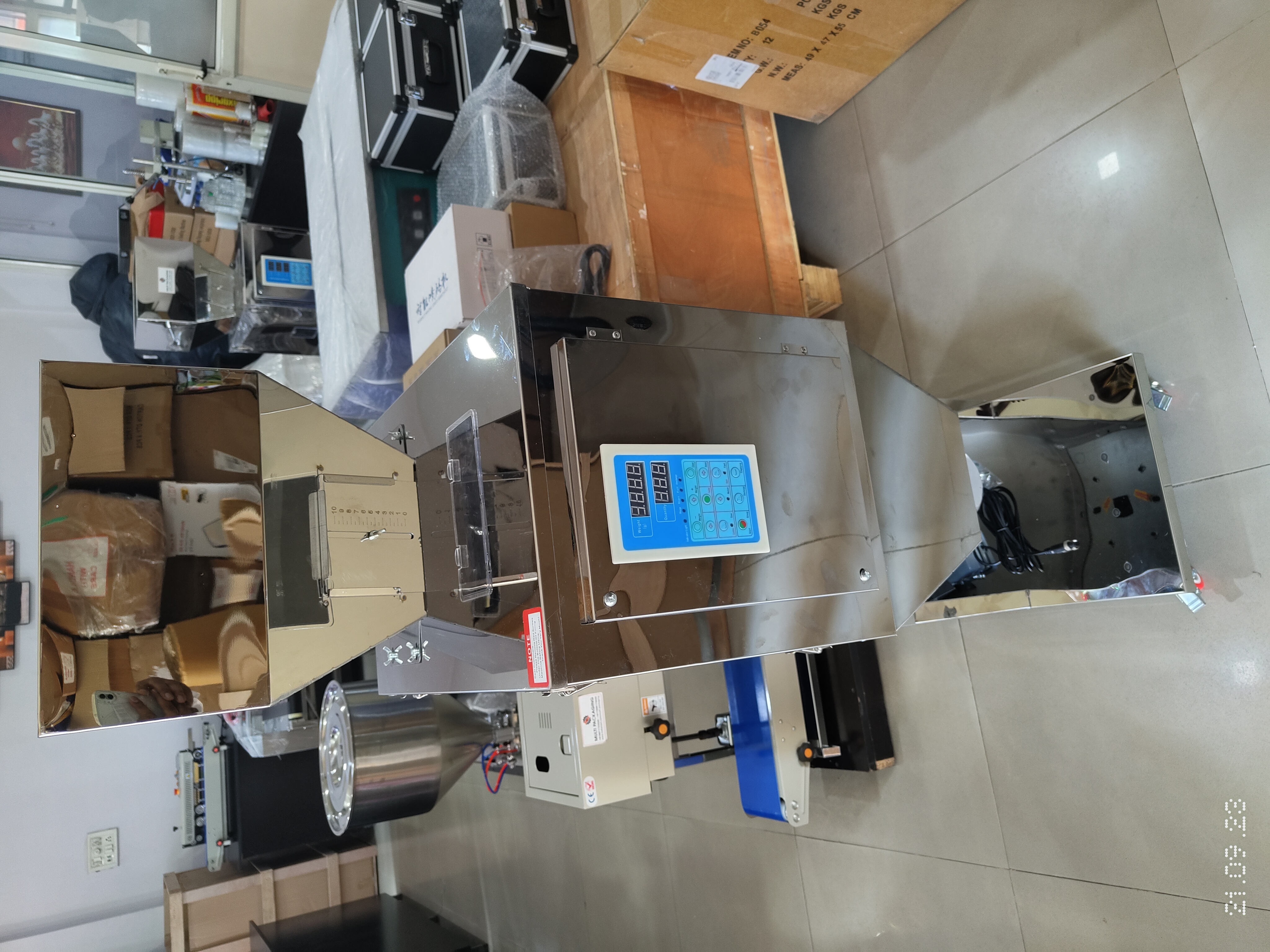 Semi-automatic 1000gm Semi Automatic Weigh Filler Machine