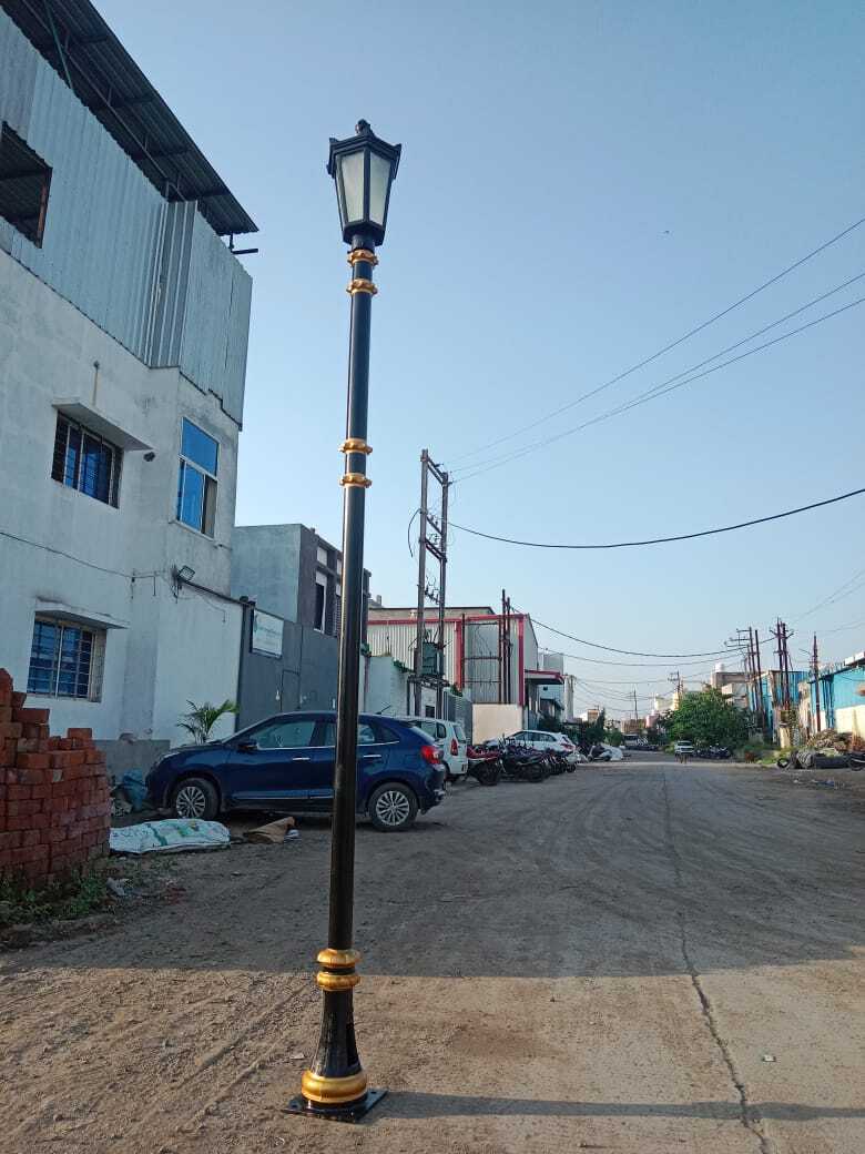 3 Meter Decorative Post Top Lamp Light Pole - Cast Iron & Cast Aluminum, Multi-color Options, Oxidization Resistance & Hurricane Wind Strength