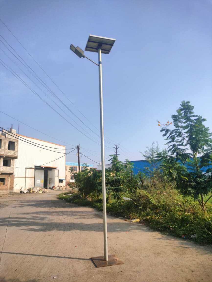 18 Watt Led Solar Street Light Cable Length: 1 Meter (M)