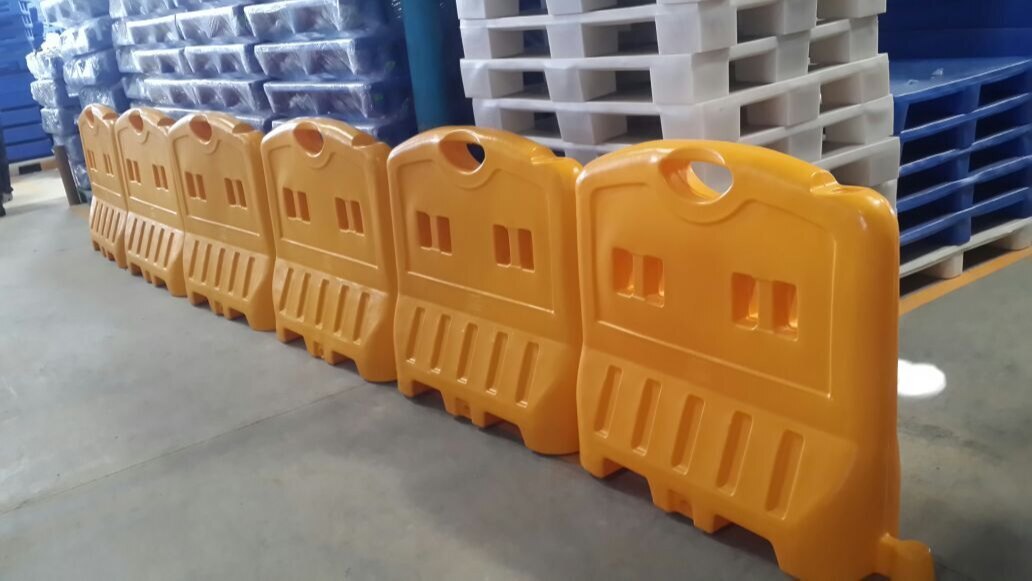 Rsb-113510 1 Mtr Road Safety Barricade - Color: Red/ Yellow