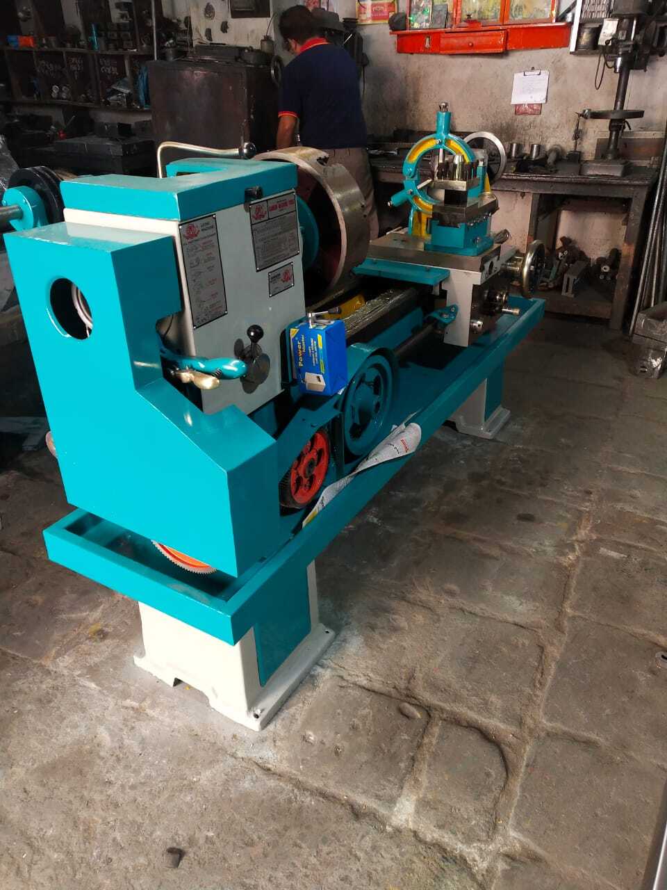 Industrial Medium Duty Lathe Machine - Metal, 6 Feet Length, Multicolor, 220 Volt | Automatic Operation, Low Noise, Eco-friendly, Cnc Compatible, High Efficiency, 300mm Max Swing Diameter, 800kg Weight, Warranty Included