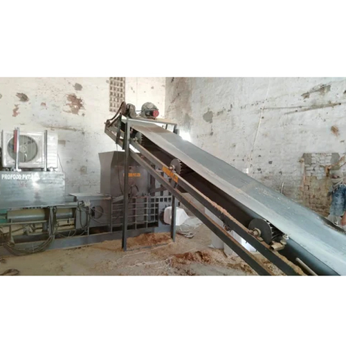 Rice Straw Baler Machine - Color: Silver