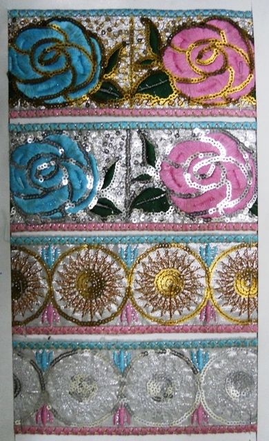 सीक्वेंस फ्रिल फैंसी लेस