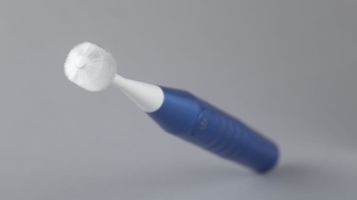 Popotan Twisty Toothbrush - Bristle Material: Plastic