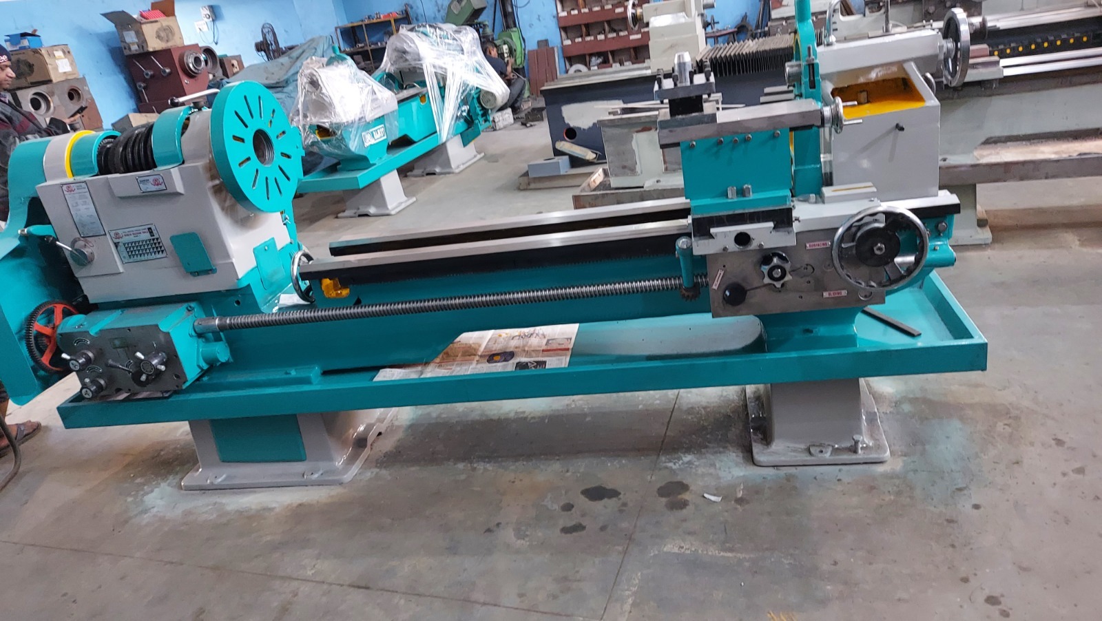 Automatic 9 Feet Heavy Duty Lathe Machine