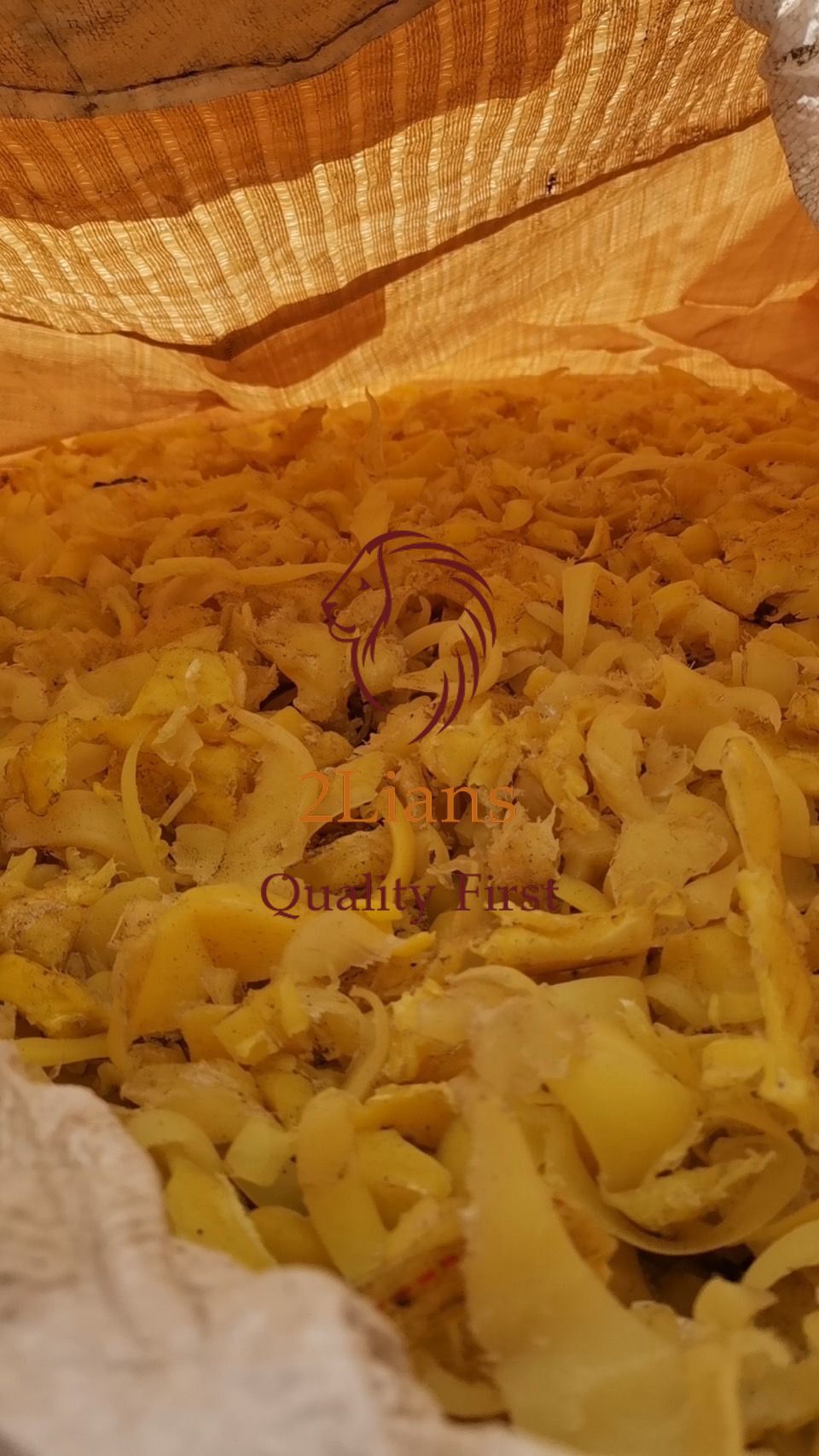 Hdpe Regrind Yellow/ Orange - Color: Yellow/orange