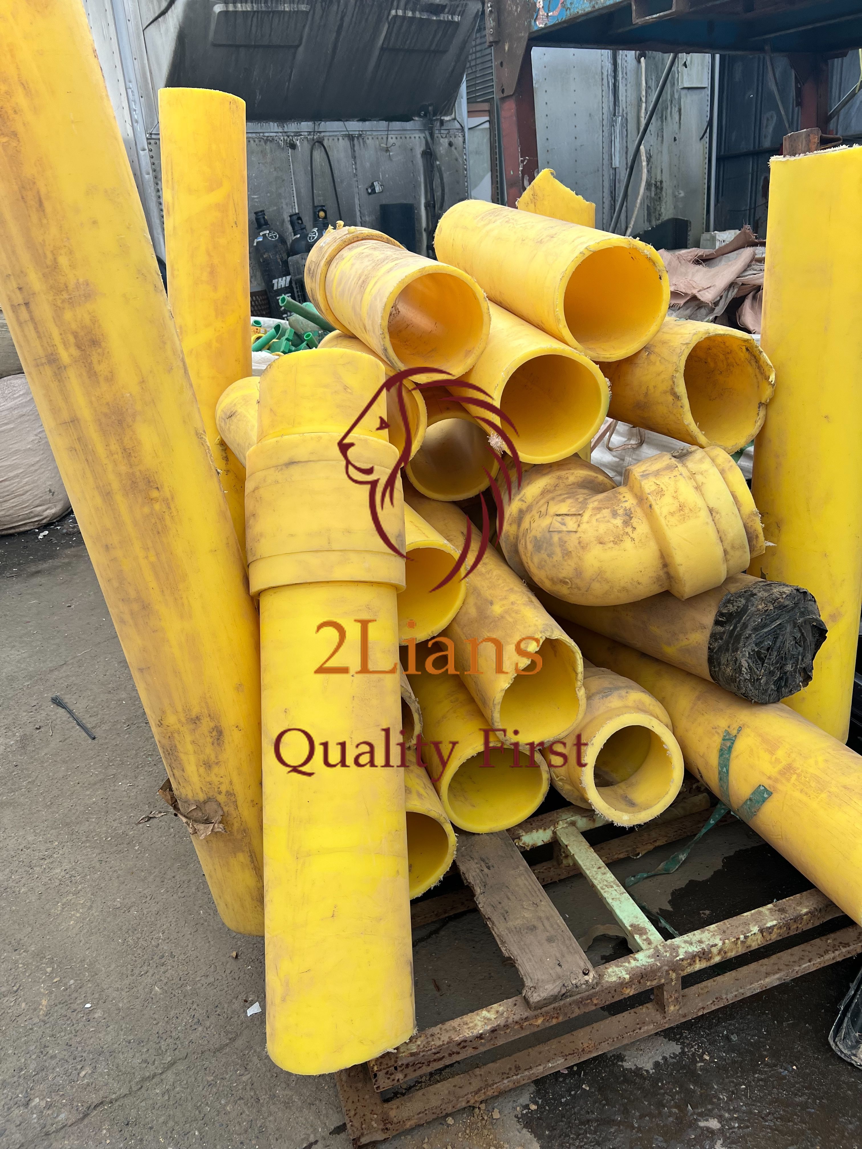 Hdpe Regrind Yellow/ Orange - Color: Yellow/orange