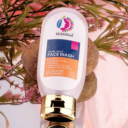 Waterproof Pearl Gold Face Wash