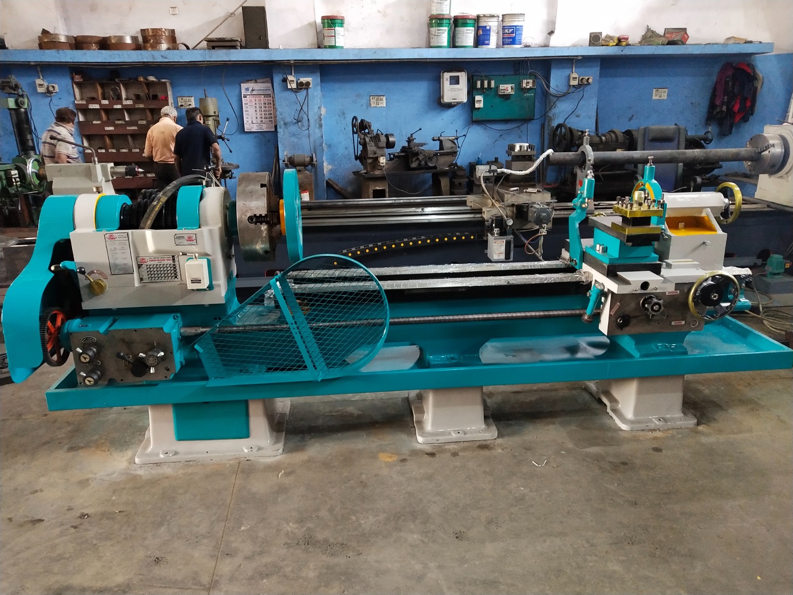10 Feet Heavy Duty Lathe Machine - Graded Casting, 1800 Kg Weight, 530 Mm Max. Swing Diameter | Semi Automatic Control, High Efficiency, Eco Friendly, Low Noise, Simple Control, Human Machine Interface