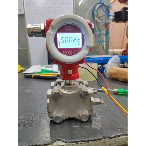 Industrial Differential Pressure Transmitter - Material: Stainless Steel