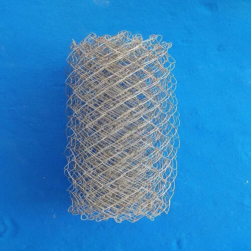 Gi Chain Link Mesh - Galvanized Iron, Customized Sizes, Rust-resistant, Lightweight & Durable, Fire Resistant, Versatile Applications