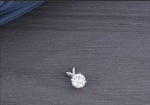 Round Solitaire Pendant Lab Grown Diamond.