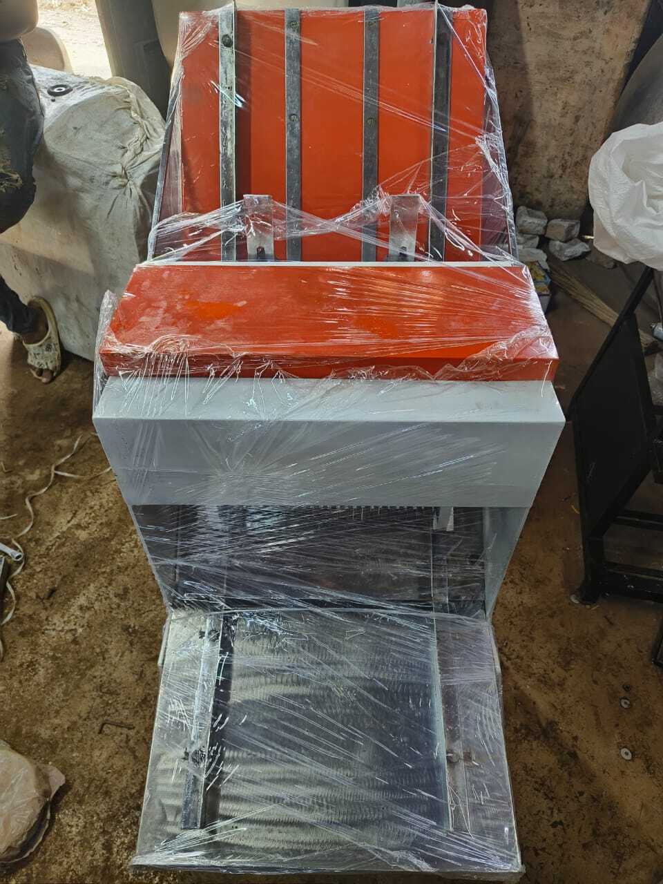 Bread Slicer - Other Material, 20x20x42 Cm Dimensions, White And Orange Color | Semi Automatic, One Year Warranty, 60 Kg Weight