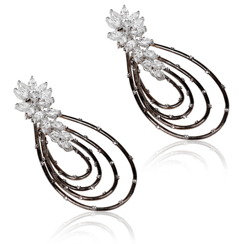 Diamond Modish Hoops Earrings Good