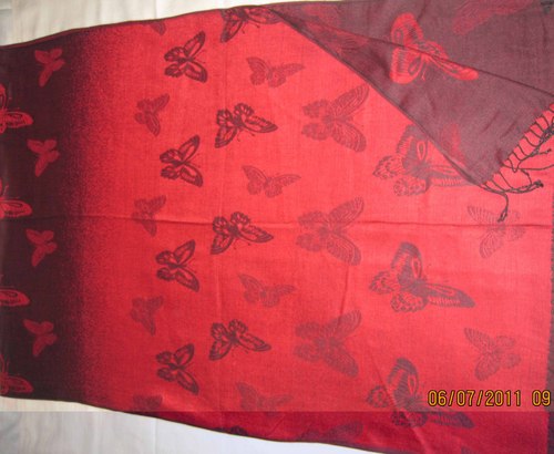 विस्कोस जैक्वार्ड स्टोल्स