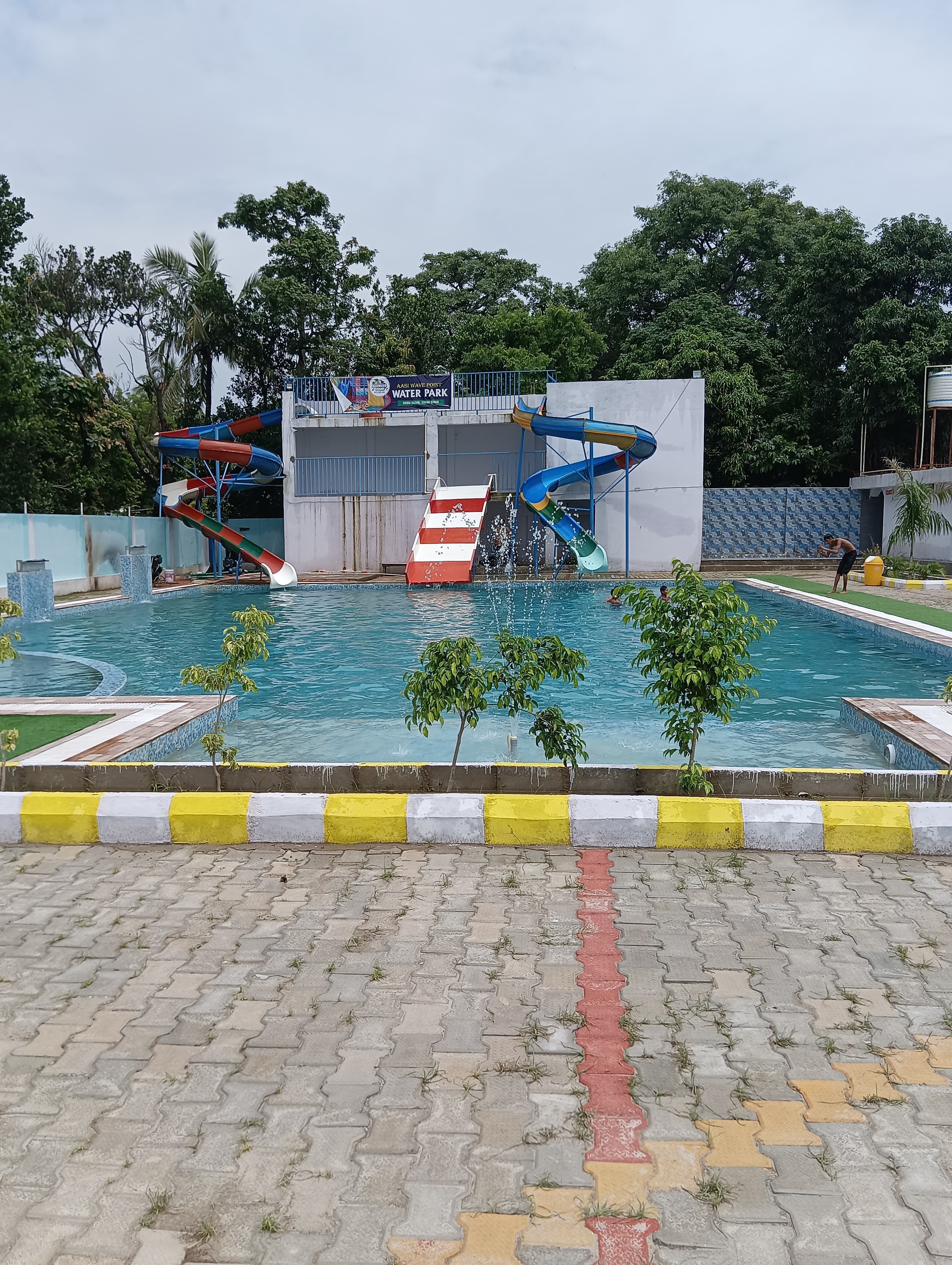 Brown Hotel Swimming Pool