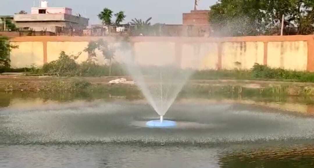 Floating Fountain - Electric Powered, Custom Size | High Quality Outdoor Water Feature, 220-380 Volt