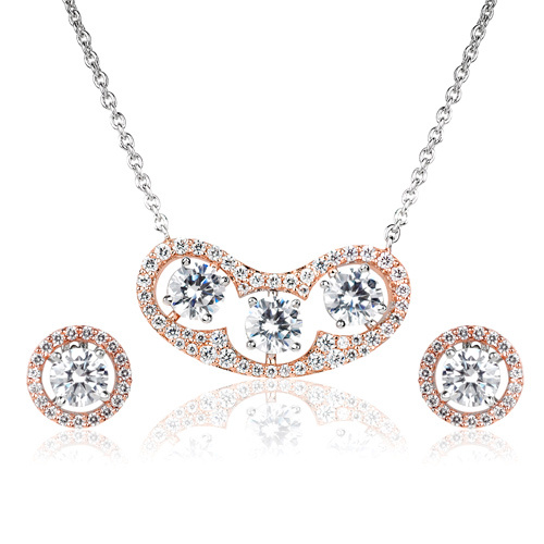 Diamond Seraphic Sparkle Pendant Set Good