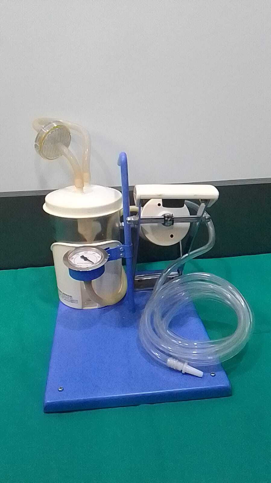 Foot Suction Imported - Stainless Steel, 1500ml Polycarbonate Jar With Abs Lid, 5kg Weight | Heavy Piston Pump, Non-collapsible Tubing, Suitable For Clinics And Home Healthcare