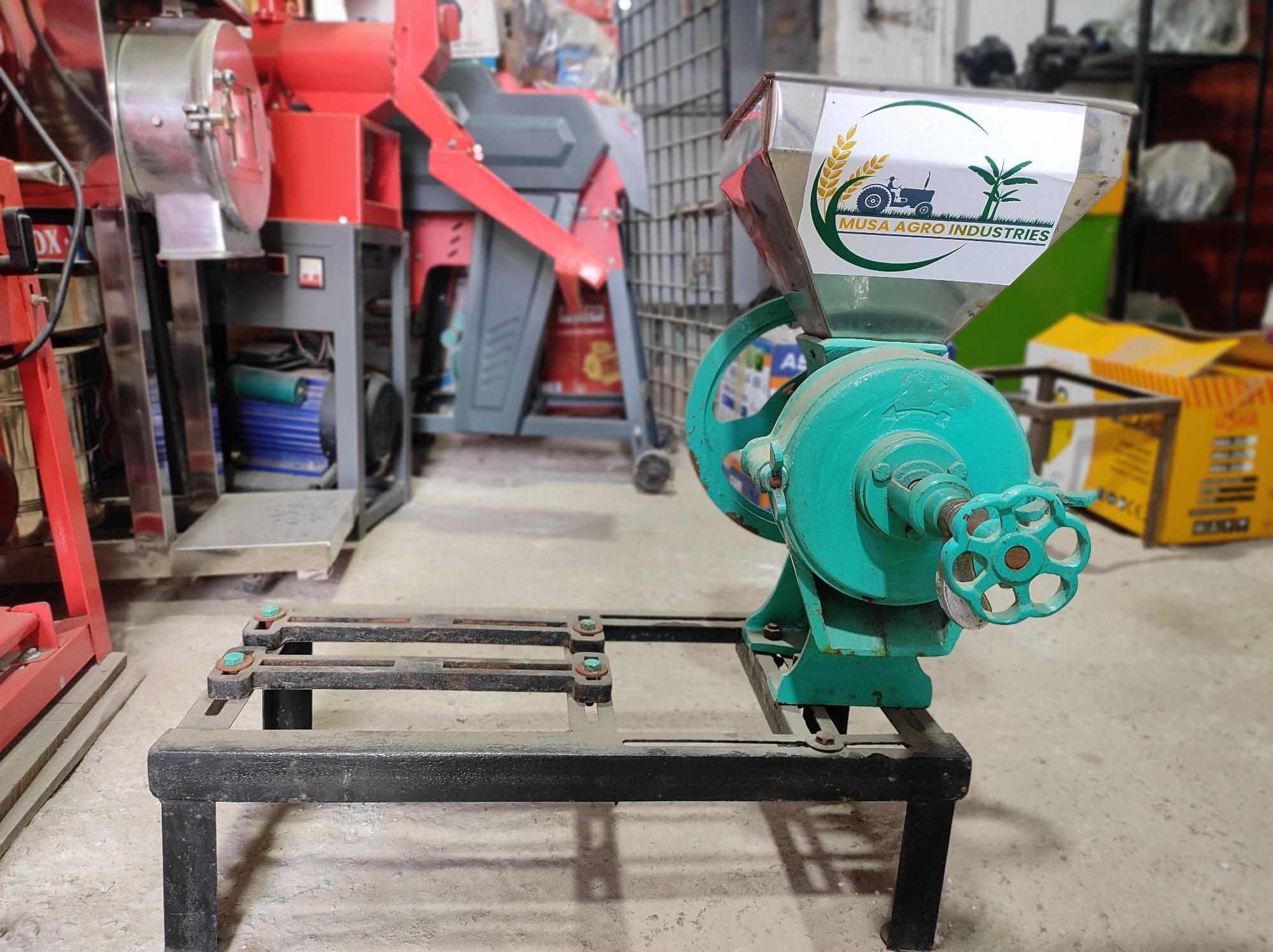 Wet Dal Mill With 1 Hp Motor - Automatic Grade: Automatic