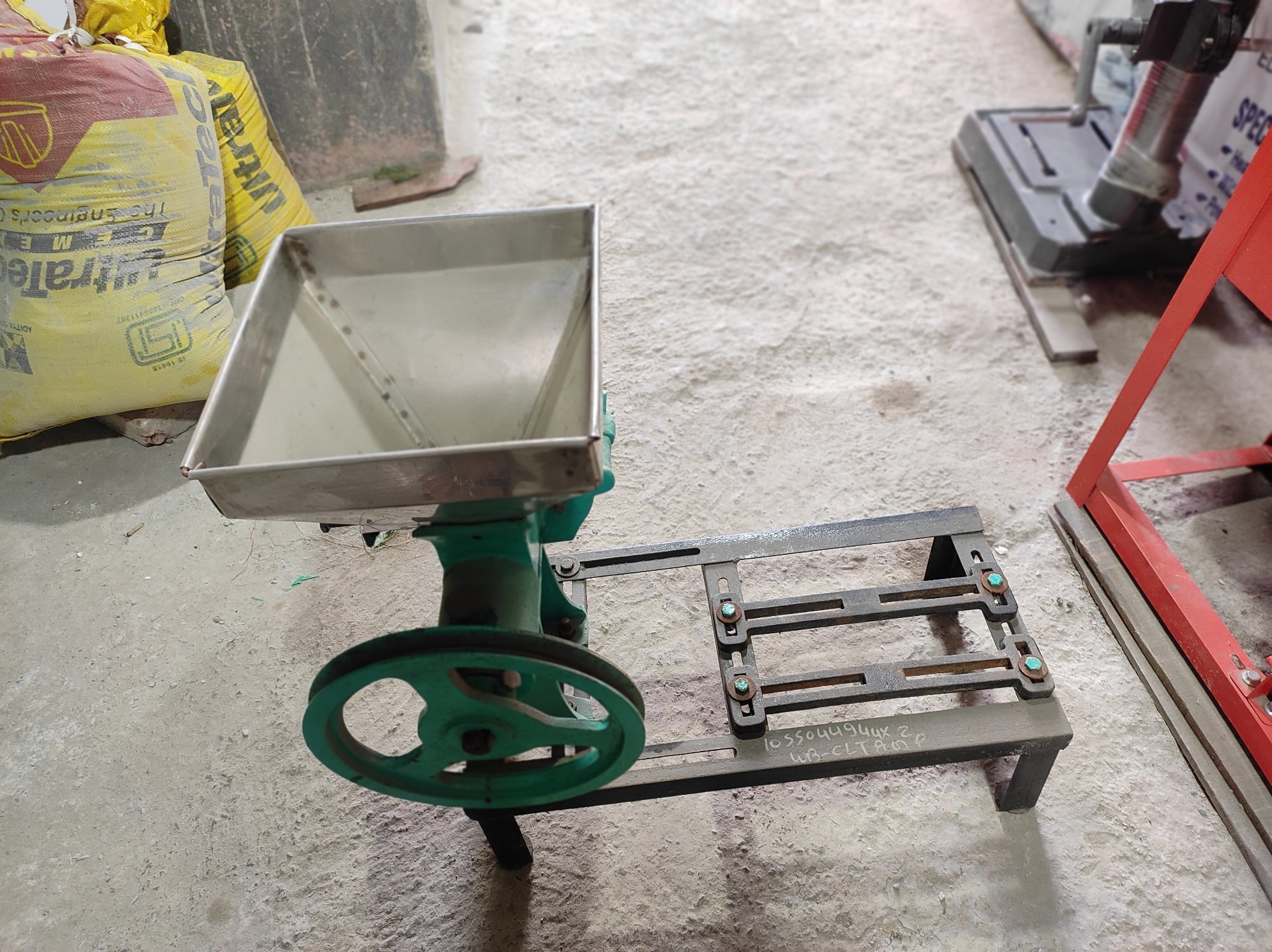 Wet Dal Mill With 1 Hp Motor - Automatic Grade: Automatic