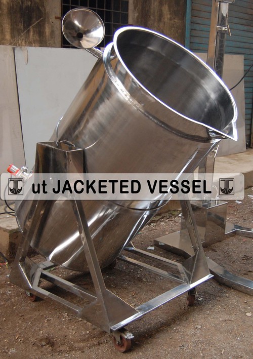 Jacketed Vessel - Stainless Steel, Manual Control Mode | Robust Design, Leakage Proof, Durable Finish Standards