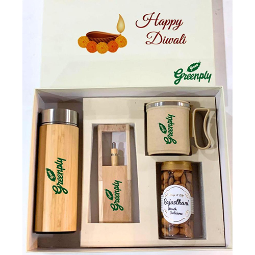 Brown Ecofriendly Bamboo Set