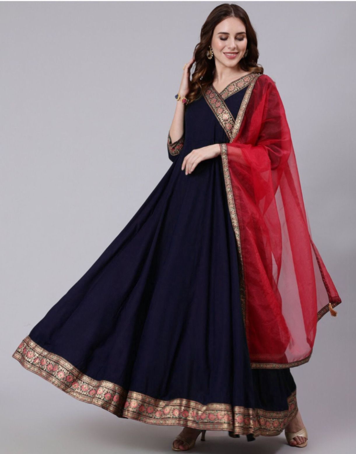 Reyon Gown