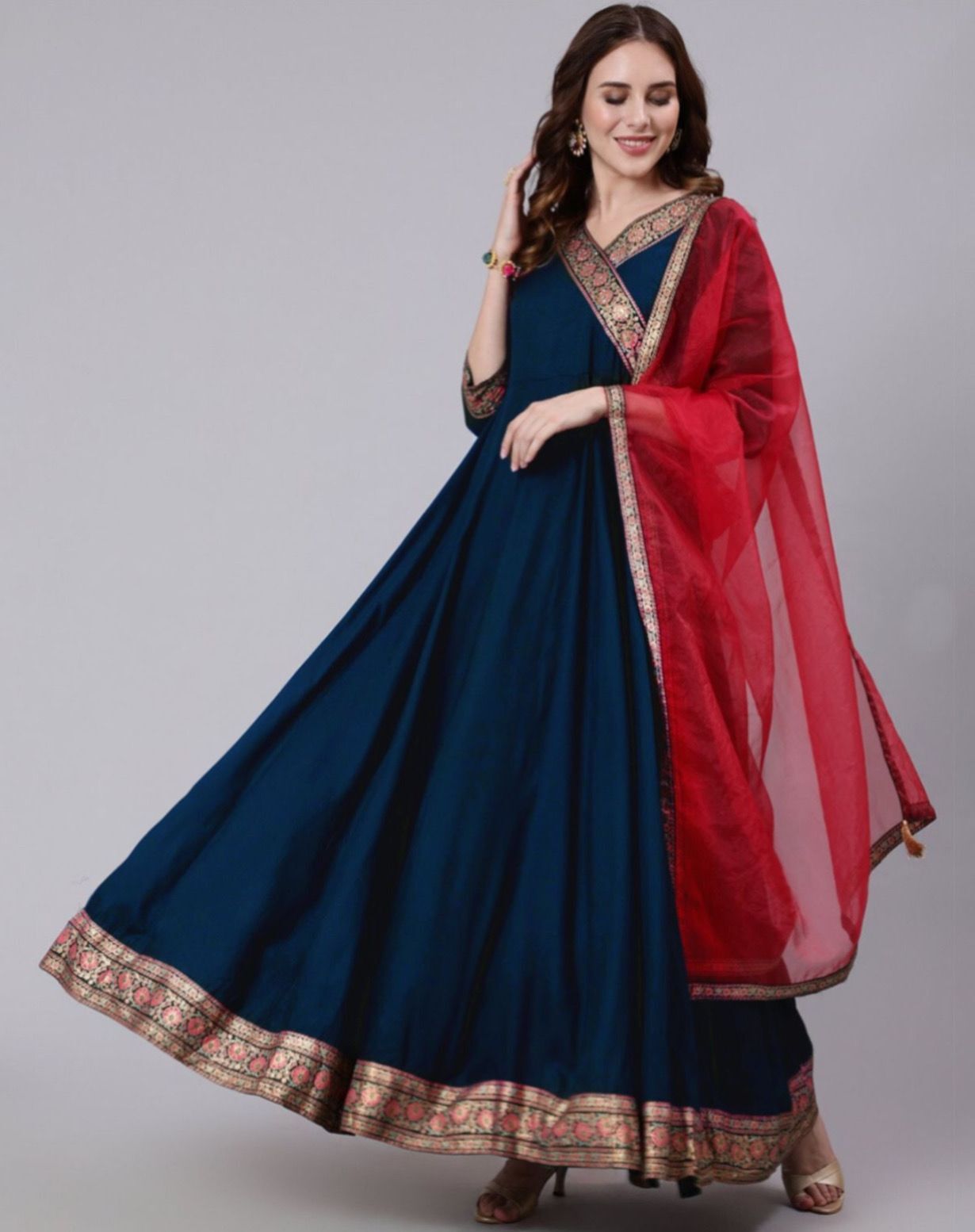 Reyon Gown