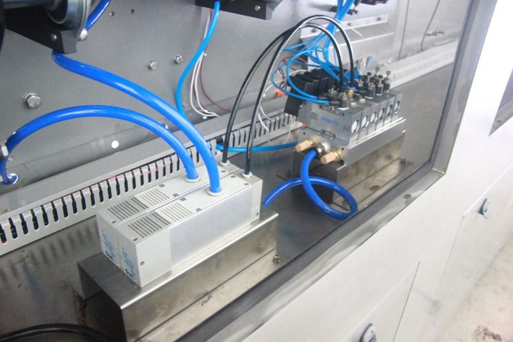 Automatic Horizontal Flat Bag Doypack Form Fill Seal Hffs Packing Machine Liquid Powder Packaging Machine