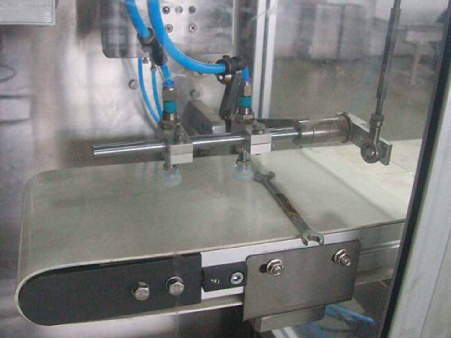 High Speed Flat Pouch Small Sachet Top Nozzle Sachet Form Fill Seal Hffs Packaging Machine - Automatic Grade: Automatic