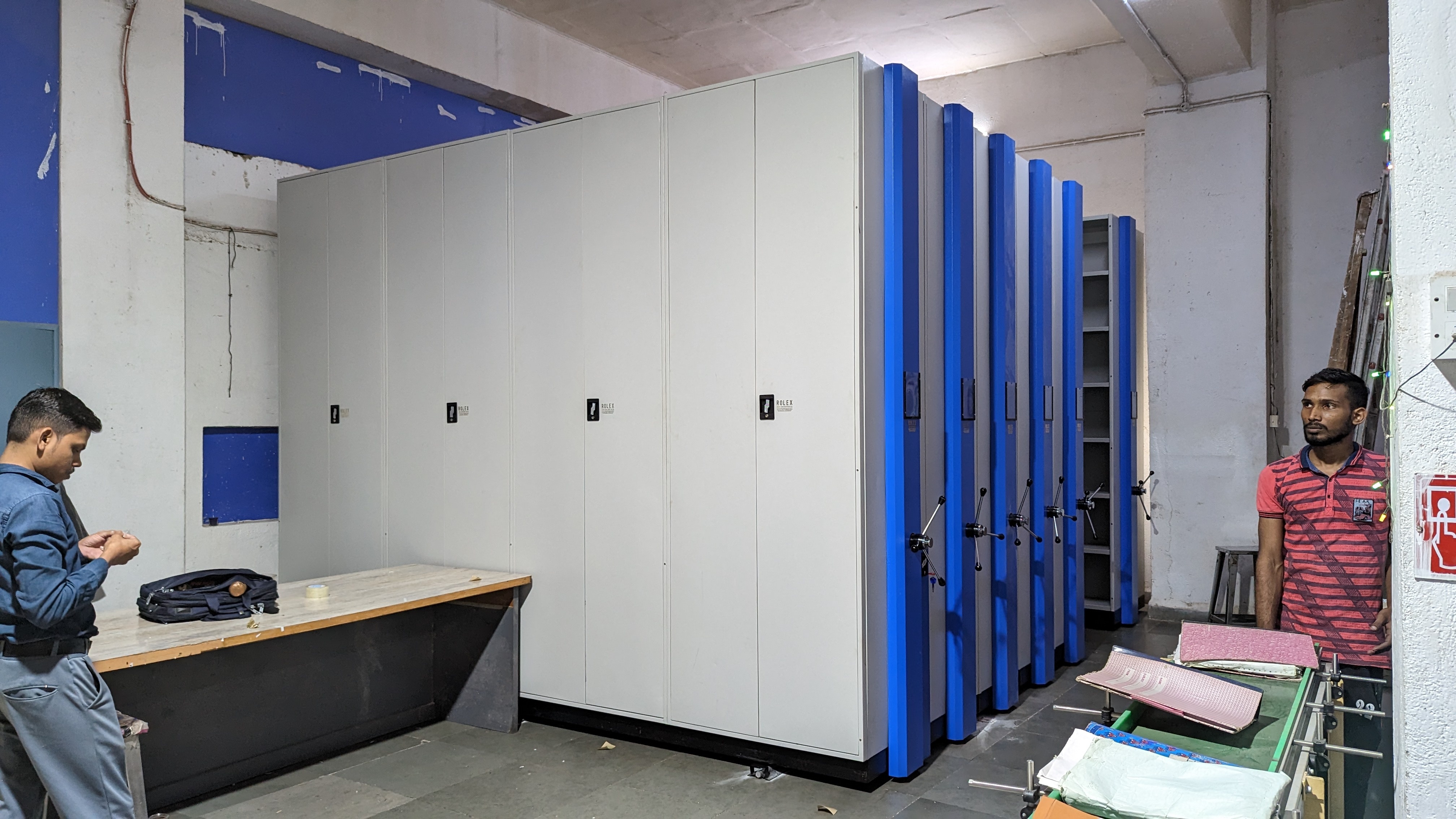Mobile Compactor Storage System - Material: Ms Steel