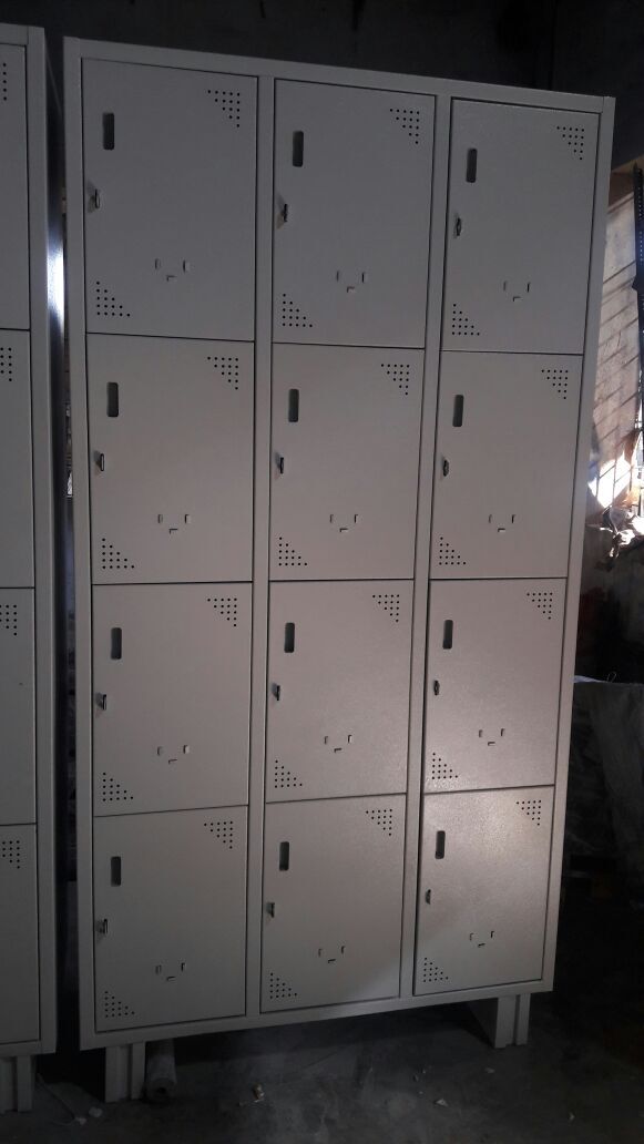 Industrial Locker_rolex India Engineering - Height: 1980 Millimeter (Mm)