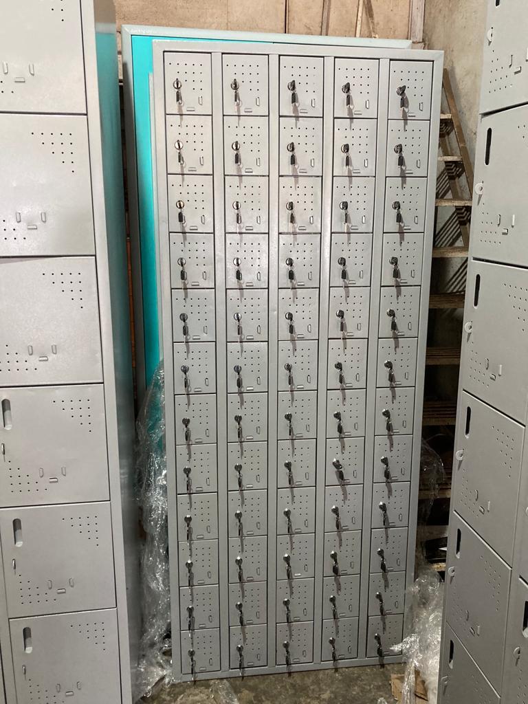 30 Door Mobile Phone Locker_rolex India Engineering - Color: Customized